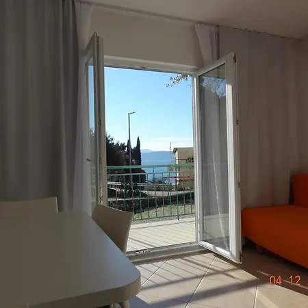 Semesterbostad Strandnahes Zorra Mit Garten